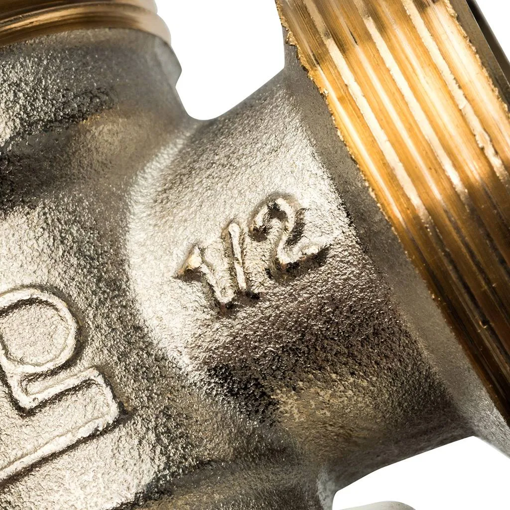 Клапан угловой для пластиковых труб LUXOR easy DS 132 1/2