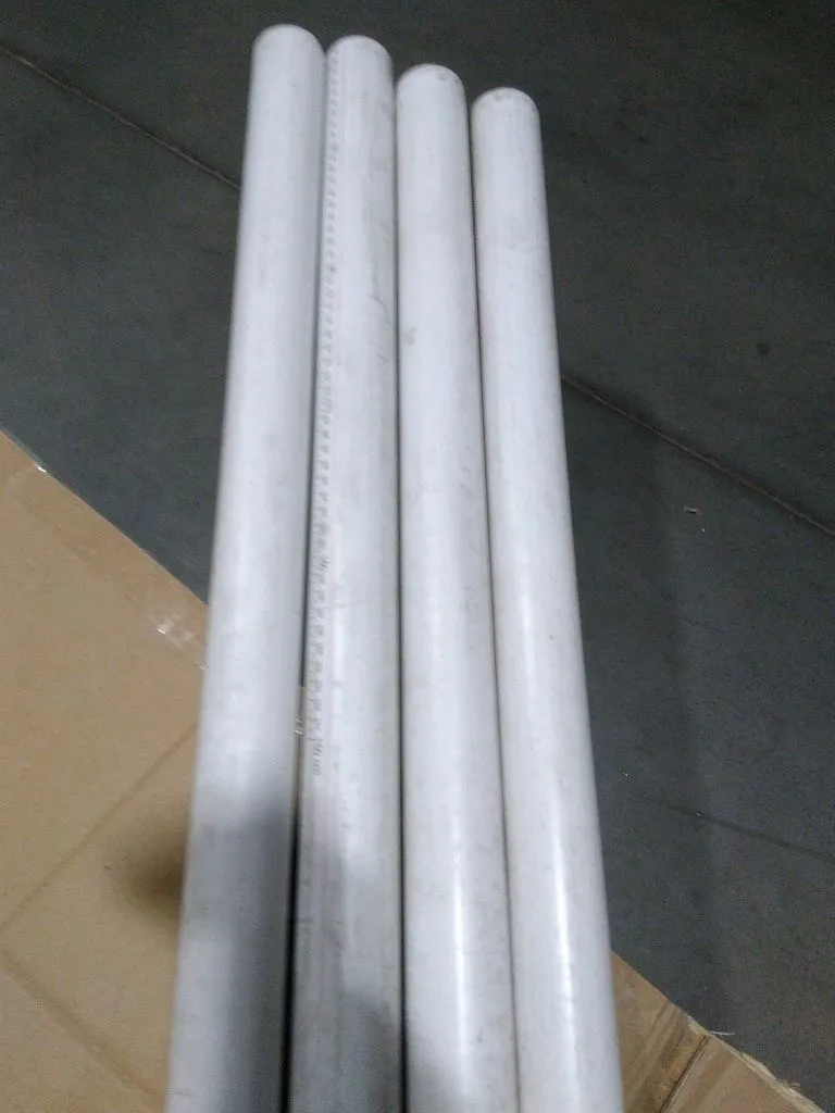 Уцененный товар (нетоварный вид, потертости): Канализационная труба РЕХАУ RAUPIANO PLUS 50/2000 мм