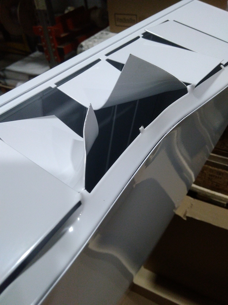 Уцененный товар (вмятина от вилл): Шкаф распределительный наружный STOUT 19-20 выходов (ШРН-7) 651х120х1304