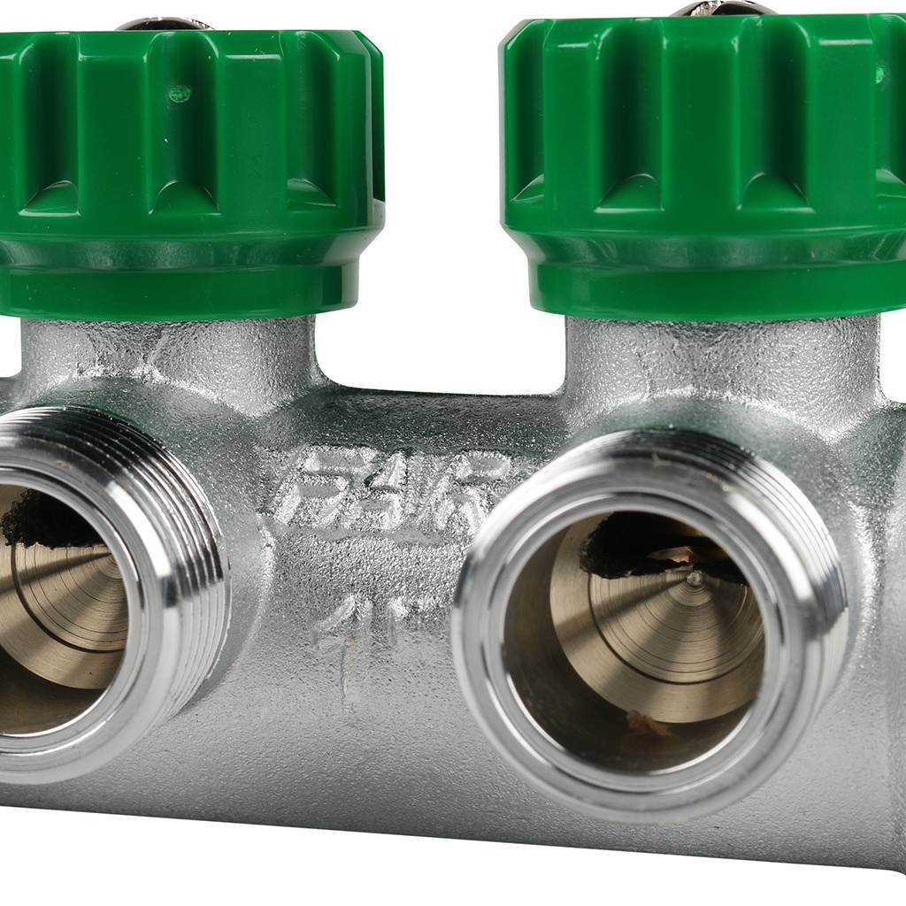 Коллектор распределительный FAR 3/4 , проходной, хромированный, 3 отвода 1/2  ЕК