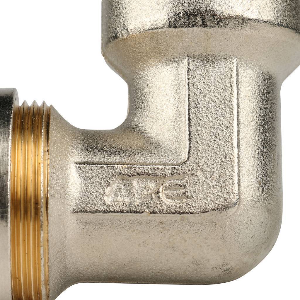 Угольник-переходник STOUT с внутренней резьбой 3/4 х26 для металлопластиковых труб винтовой, SFS-0007-003426