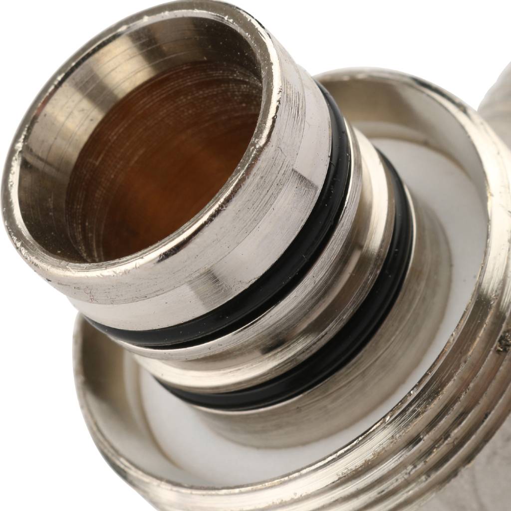 Угольник TIEMME 90° (26х3.0) для металлопластиковых труб винтовой, 1600019