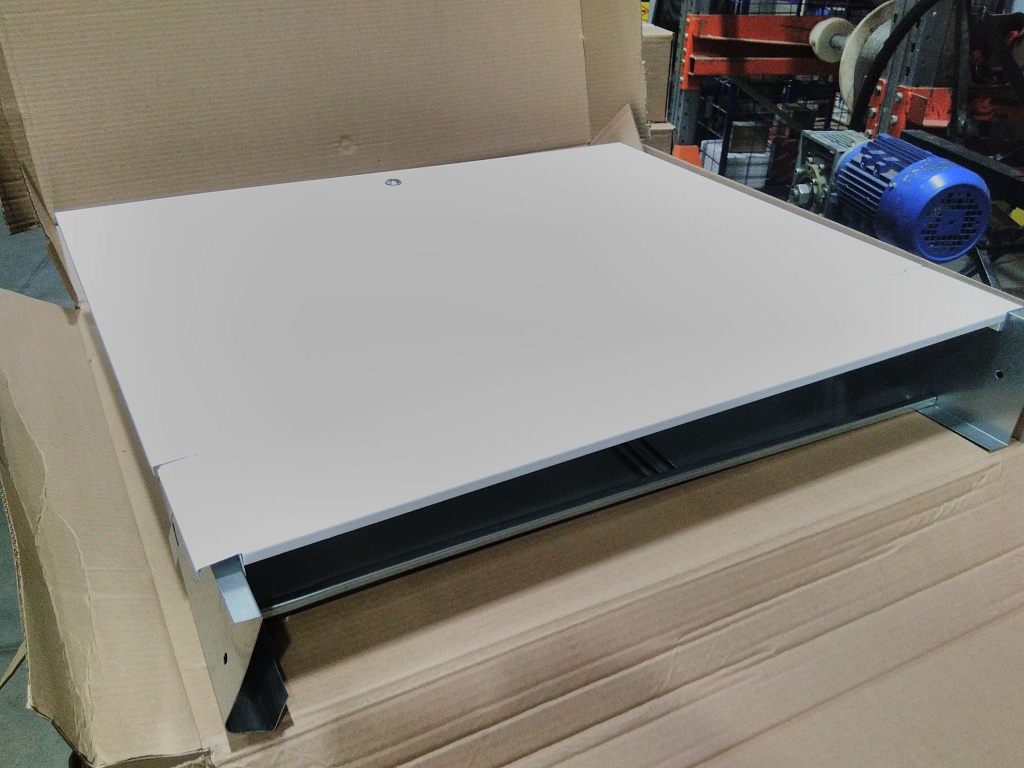 Уцененный товар (замятие ножки   (БОЙ СКЛАДА)): Шкаф распределительный встроенный STOUT 8-10 выходов (ШРВ-3) 670х125х746