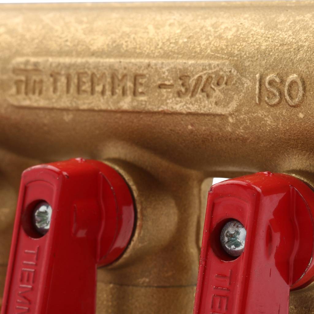 Коллектор распределительный с шаровыми кранами на 3 выхода TIEMME 3/4х1/2