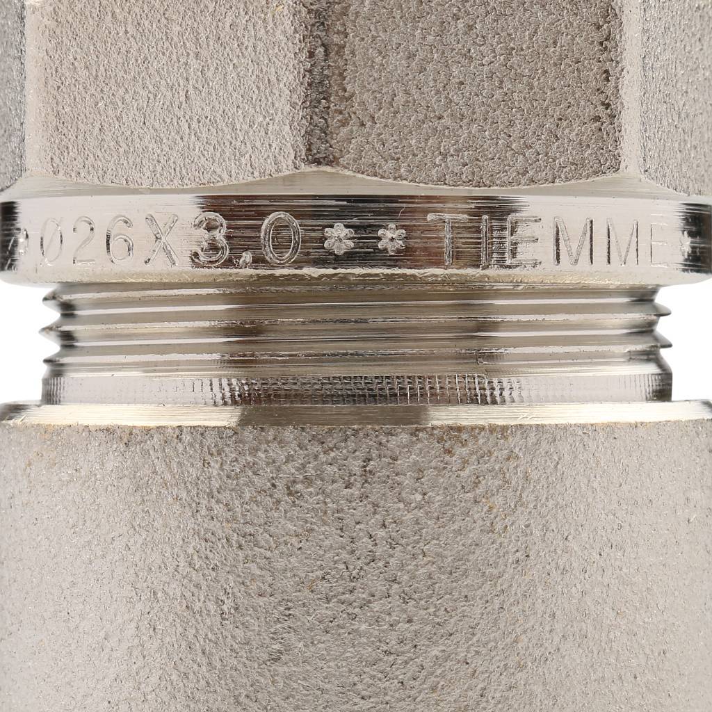 Муфта TIEMME с внутренней резьбой (26х3.0х1) для металлопластиковых труб винтовой, 1600029