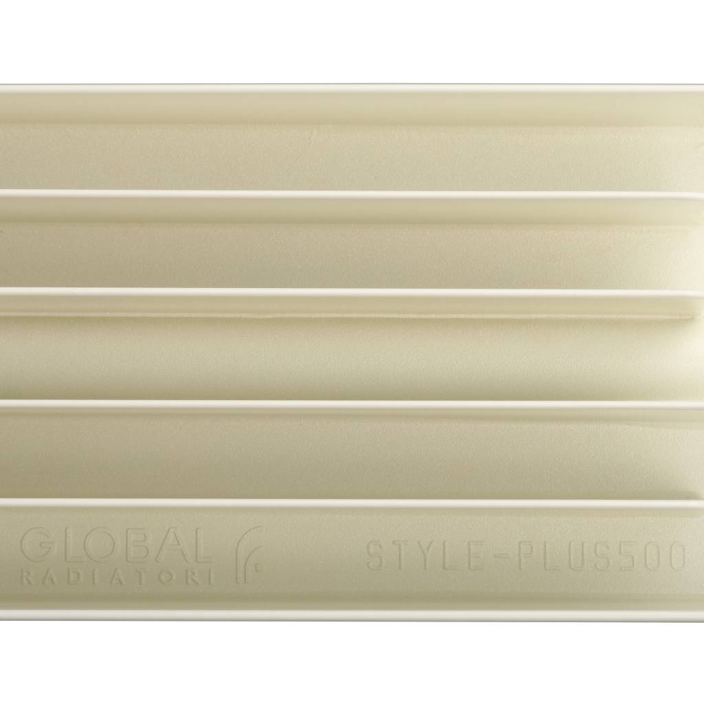Радиатор биметаллический Global STYLE PLUS 500 6 секций боковое подключение (белый RAL 9010)