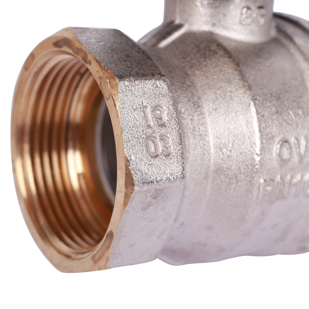 Кран шаровой OVENTROP Optibal с пласмас. маховиком ВР 1 1/4, 1077110