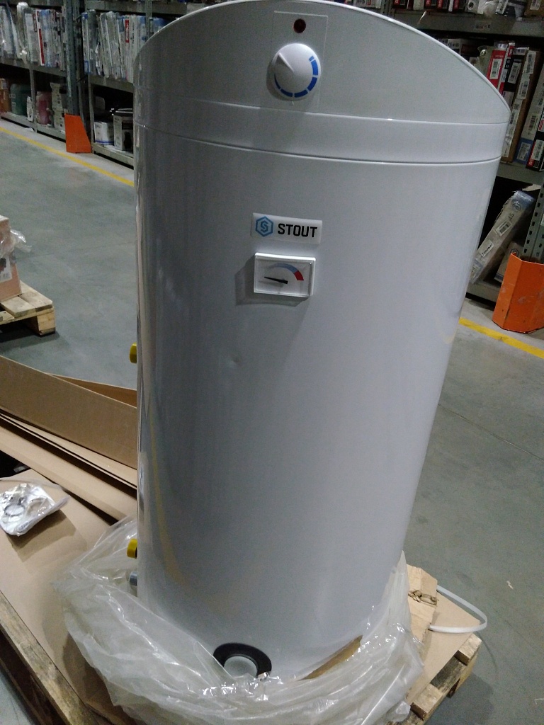 Уцененный товар (вмятина, нетоварный вид упаковки): Водонагреватель STOUT бойлер косвенного нагрева напольный 150 л.