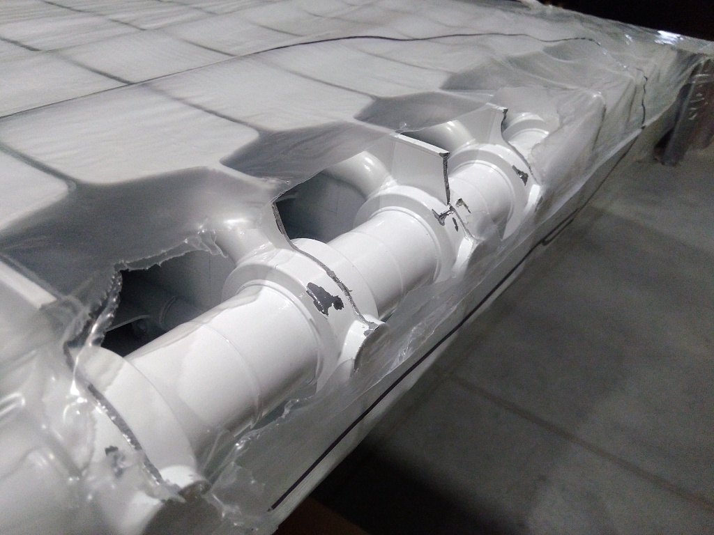 Уцененный товар (сколы на нижних частях секций): Радиатор биметаллический RIFAR SUPReMO VENTIL 500 SVL 12 секций нижнее левое подключение (белый RAL 9016), 4RS50.VL-12