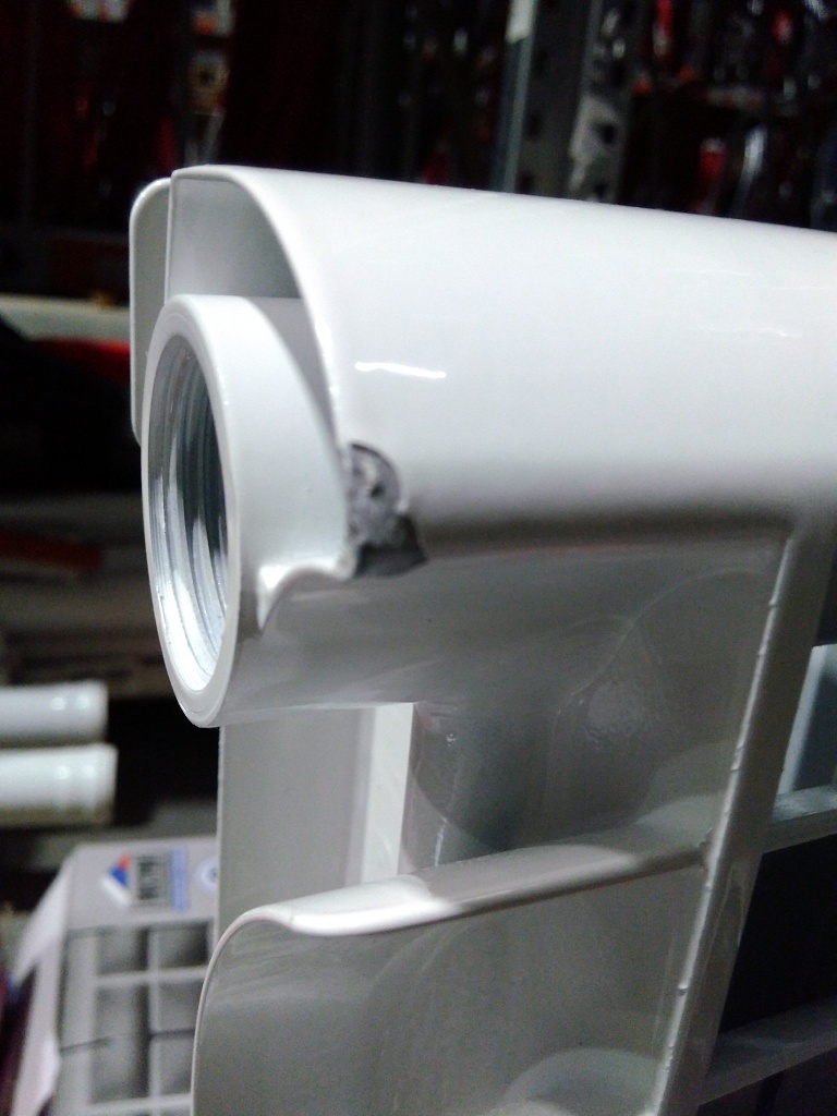 Уцененный товар (вмятина, сколы на крайних секциях): Радиатор биметаллический ROMMER Profi BM 350 6 секций боковое подключение (BI350-80-80-130) (RAL9016), RBM-1210-035006