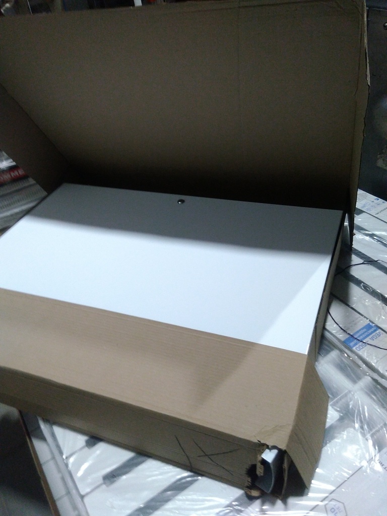 Уцененный товар (замятие на ножке шкафа): Шкаф распределительный  наружный STOUT 11-12 выходов (ШРН-4) 651х120х854