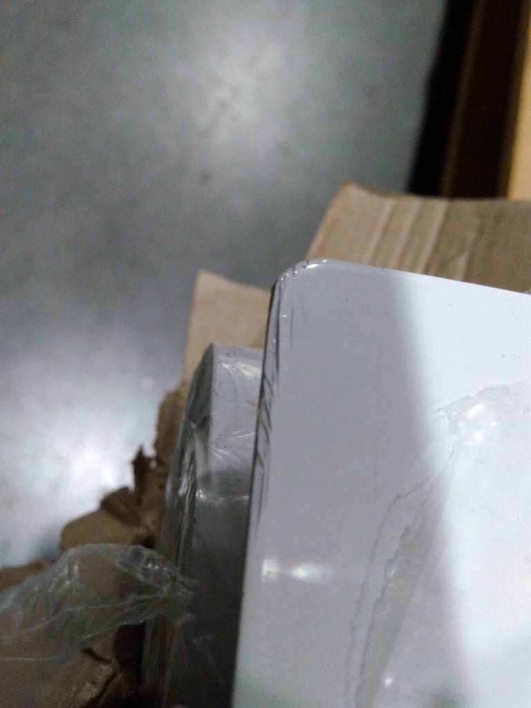 Уцененный товар (нарушена упаковка, царапины на ламели крайней секции): Радиатор алюминиевый STOUT ALPHA 350 12 секций боковое подключение (белый RAL 9016), SRA-2310-035012