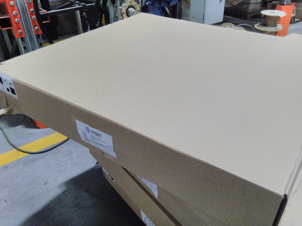 Уцененный товар (замятие лицевой панели, потертости  (БОЙ СКЛАДА)): Шкаф распределительный встроенный STOUT 8-10 выходов (ШРВ-3) 670х125х746