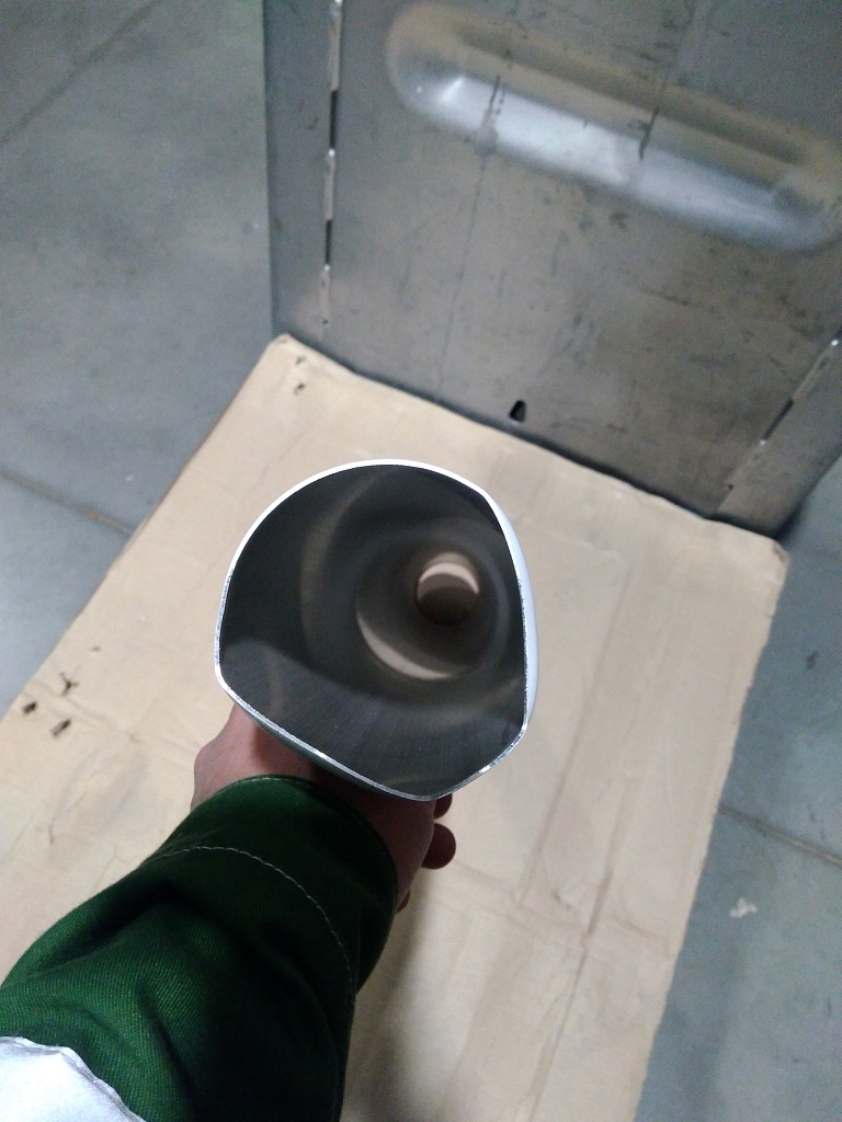 Уцененный товар (вмятины): *SCA-0080-001000 STOUT элемент дымохода DN 80 труба 1000 мм п/м