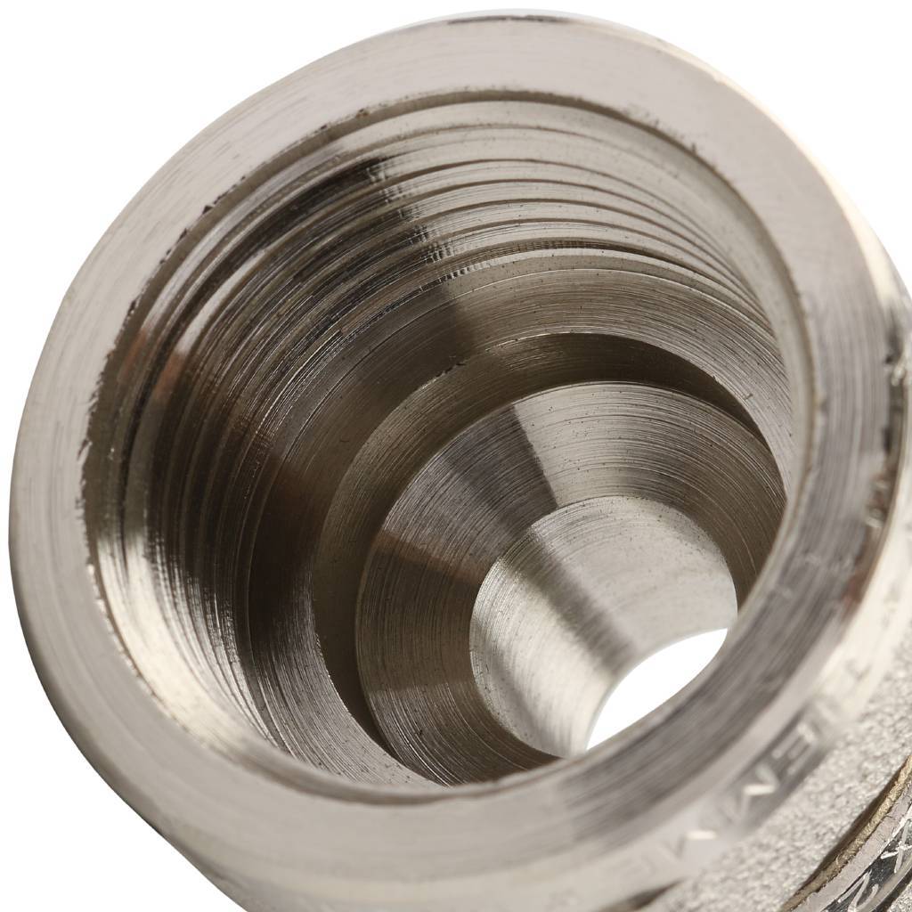 Муфта TIEMME с внутренней резьбой (20х2.0х3/4) для металлопластиковых труб винтовой, 1600011