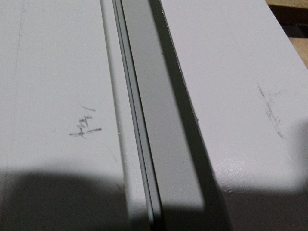 Уцененный товар (царапины, потертости, следы скотча, с экспозиции): Радиатор алюминиевый STOUT Bravo 500 8 секций боковое подключение RAL9010, SRA-0110-050008