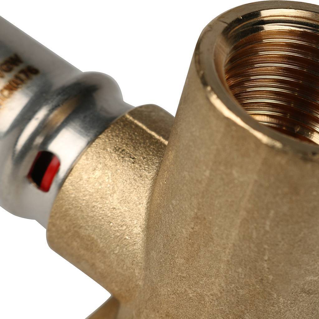 Угольник STOUT настенный с креплением удлинённый 1/2 х16 для металлопластиковых труб прессовой, SFP-0012-001216