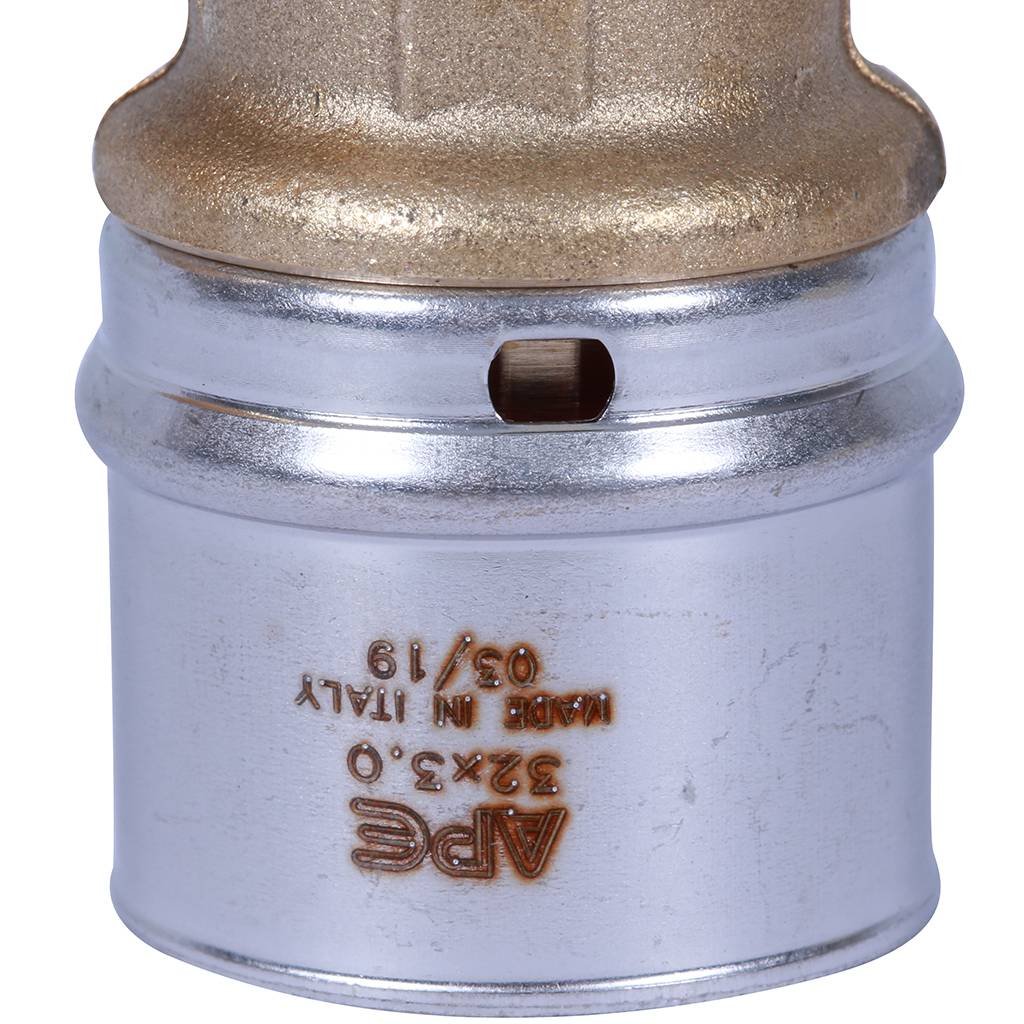 Угольник-переходник STOUT с наружной резьбой 1 х32 для металлопластиковых труб прессовой, SFP-0011-000132