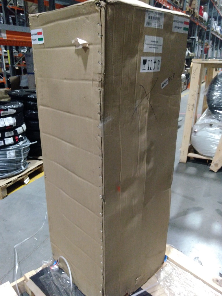 Уцененный товар (вмятина): Водонагреватель STOUT бойлер косвенного нагрева настенный 200 л.