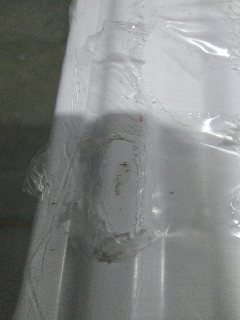 Уцененный товар (замятие боковой панели, потертости): Стальной панельный радиатор ROMMER Compact 33/500/1400 боковое подключение, RRS-2010-335140