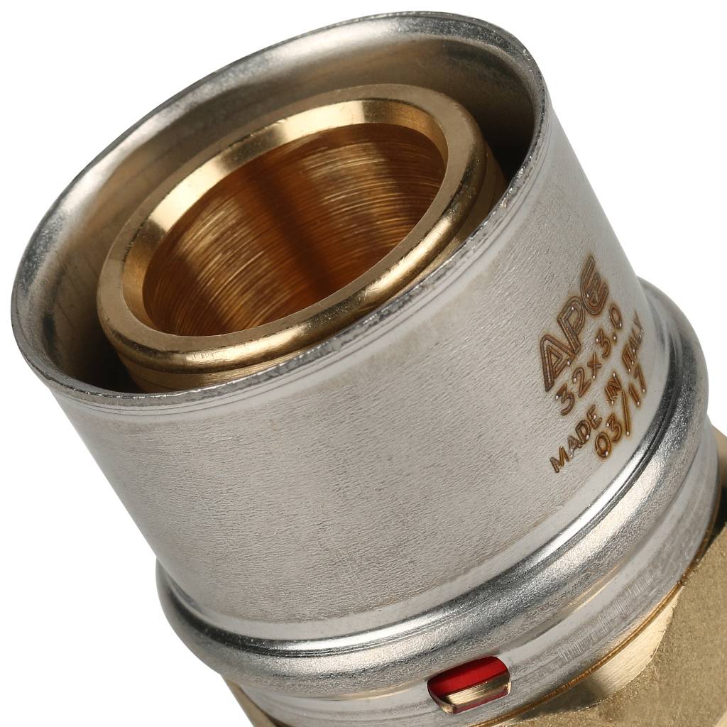 Переходник STOUT с наружной резьбой 1 х32 для металлопластиковых труб прессовой, SFP-0001-000132