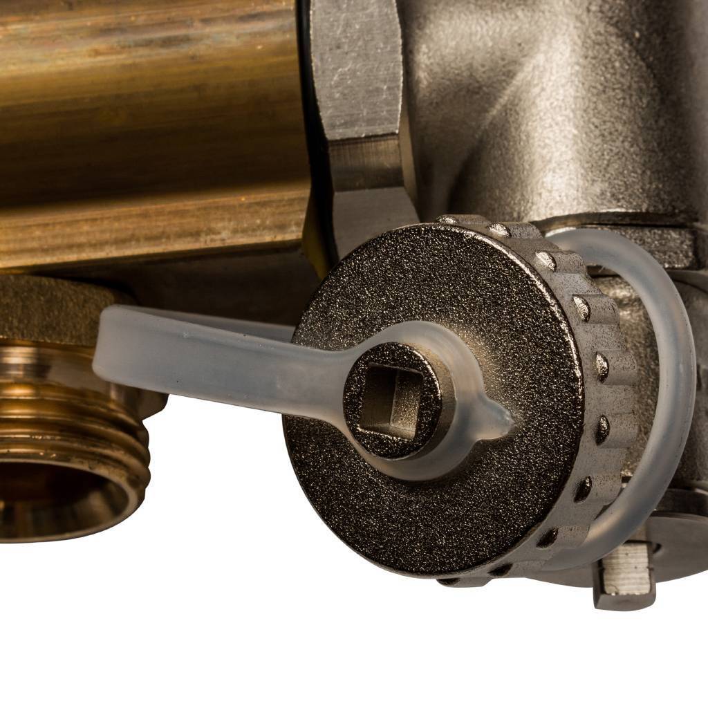 Распределительный коллектор из латуни без расходомеров STOUT 6 выходов, SMB 0468 000006