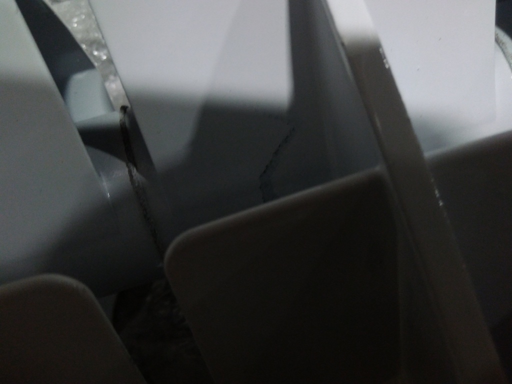 Уцененный товар (зав. брак покраски): Радиатор алюминиевый ROMMER Plus 500 8 секций боковое подключение (RAL9016), RAL-3210-050008