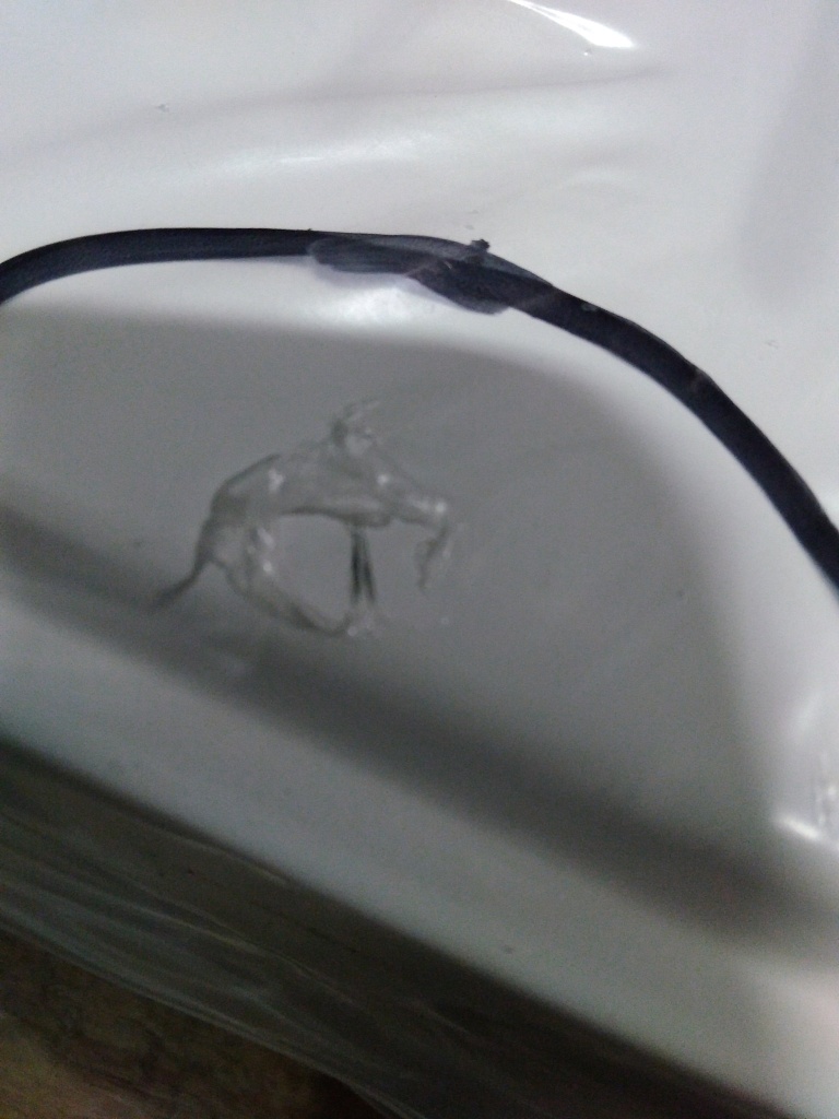 Уцененный товар (Царапины на двух сторонах.Повреждена упаковка): Стальной панельный радиатор Kermi Profil-V FT V 12/400/1200 нижнее подключение белый RAL 9016, FTV120401201R2Y