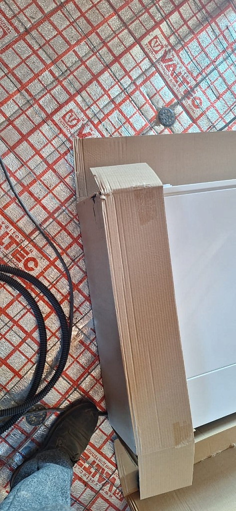 Уцененный товар (вмятина): Шкаф распределительный наружный STOUT 19-20 выходов (ШРН-180-7) 650х180х1300