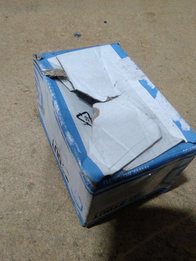 Уцененный товар (нетоварный вид упаковки): Коллектор регулирующий STOUT 1, 2 отвода 1/2  плоское уплотнение