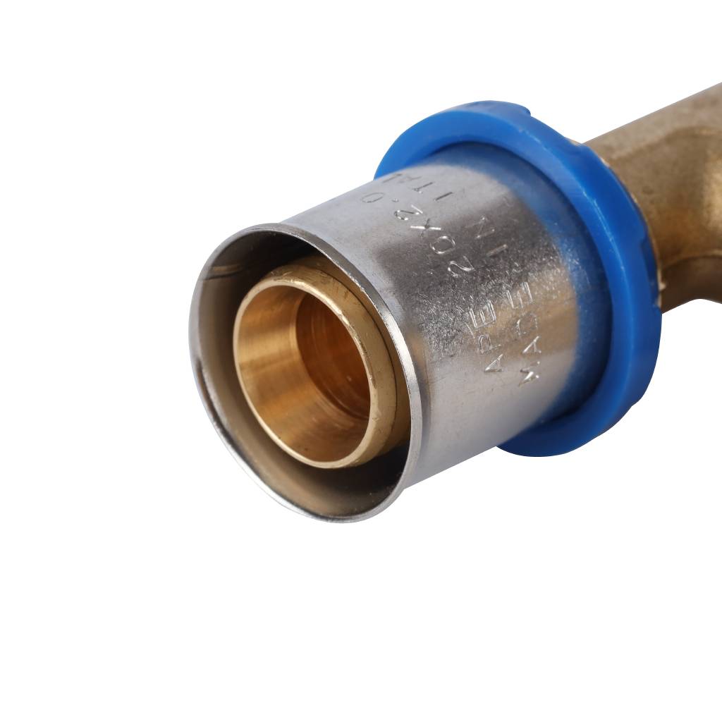 Тройник-переходник APE с внутренней резьбой 20х3/4 х20 для металлопластиковых труб прессовой, ARL2104202