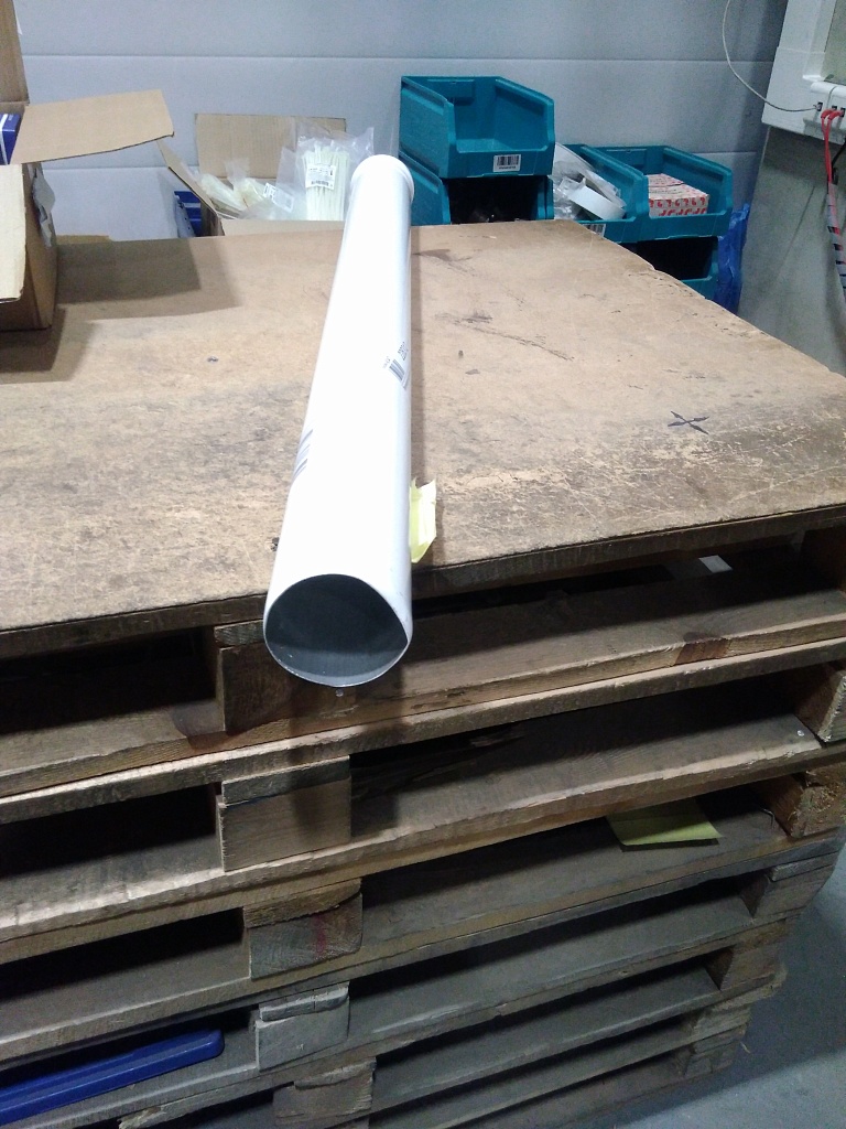 Уцененный товар (ЗАМЯТОЕ ОСНОВАНИЕ): Элемент дымохода STOUT DN 80 труба 1000 мм п/м, SCA-0080-001000