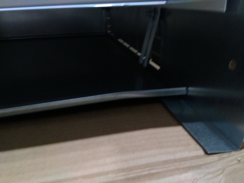 Уцененный товар (замятие тыльной стенки  (БОЙ СКЛАДА)): Шкаф распределительный встроенный STOUT 8-10 выходов (ШРВ-3) 670х125х746