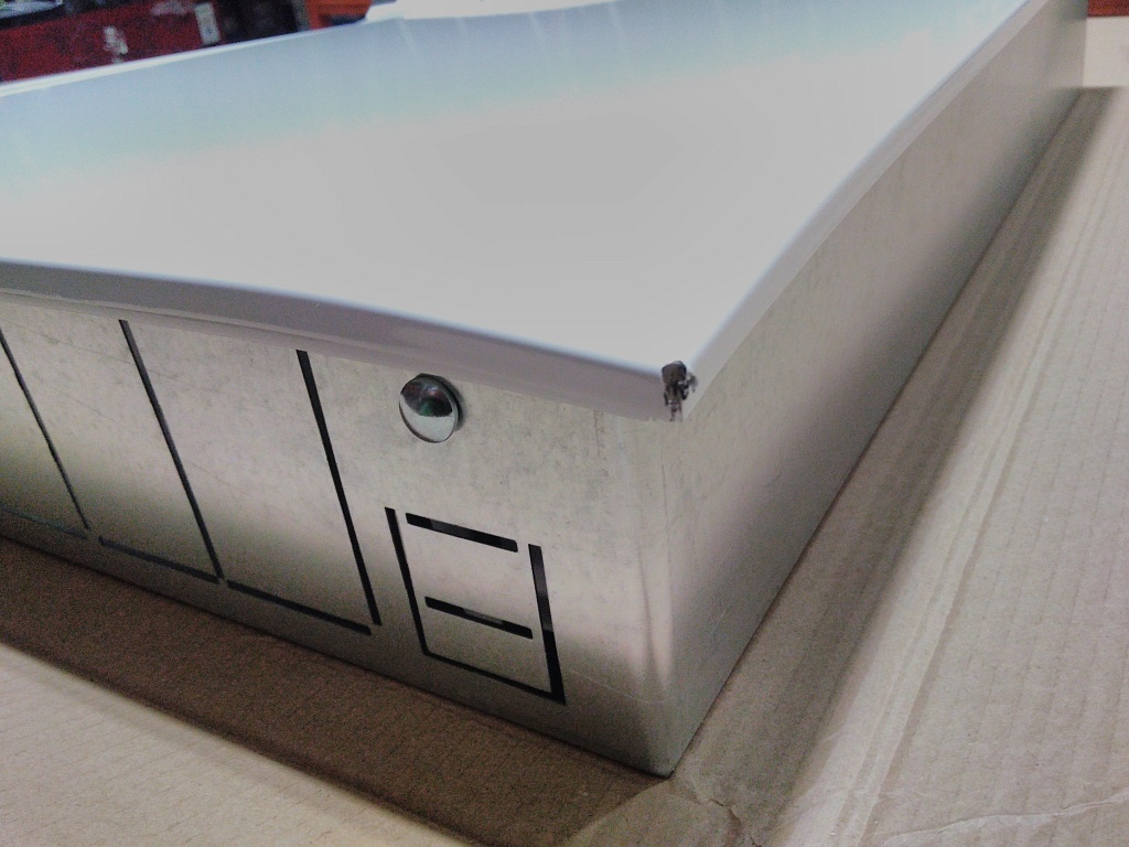 Уцененный товар (замятие ножки, потертости   (БОЙ СКЛАДА)): Шкаф распределительный встроенный STOUT 8-10 выходов (ШРВ-3) 670х125х746