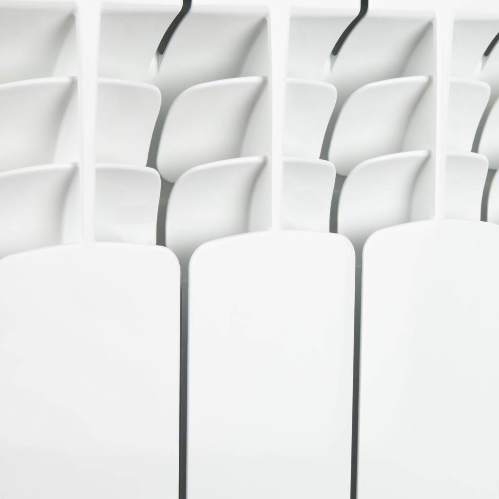 Радиатор биметаллический STOUT Space 500 4 секции боковое подключение RAL9016, SRB-0310-050004