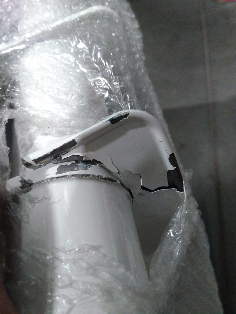 Уцененный товар (сколы на нижних частях секций): Радиатор биметаллический ROMMER Optima BM 500 8 секций боковое подключение (RAL9016), RBM-0210-050008