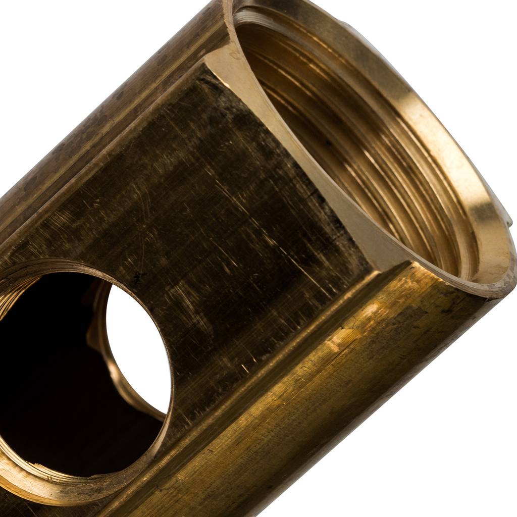 Коллектор LUXOR CD 457/8 1 x1/2