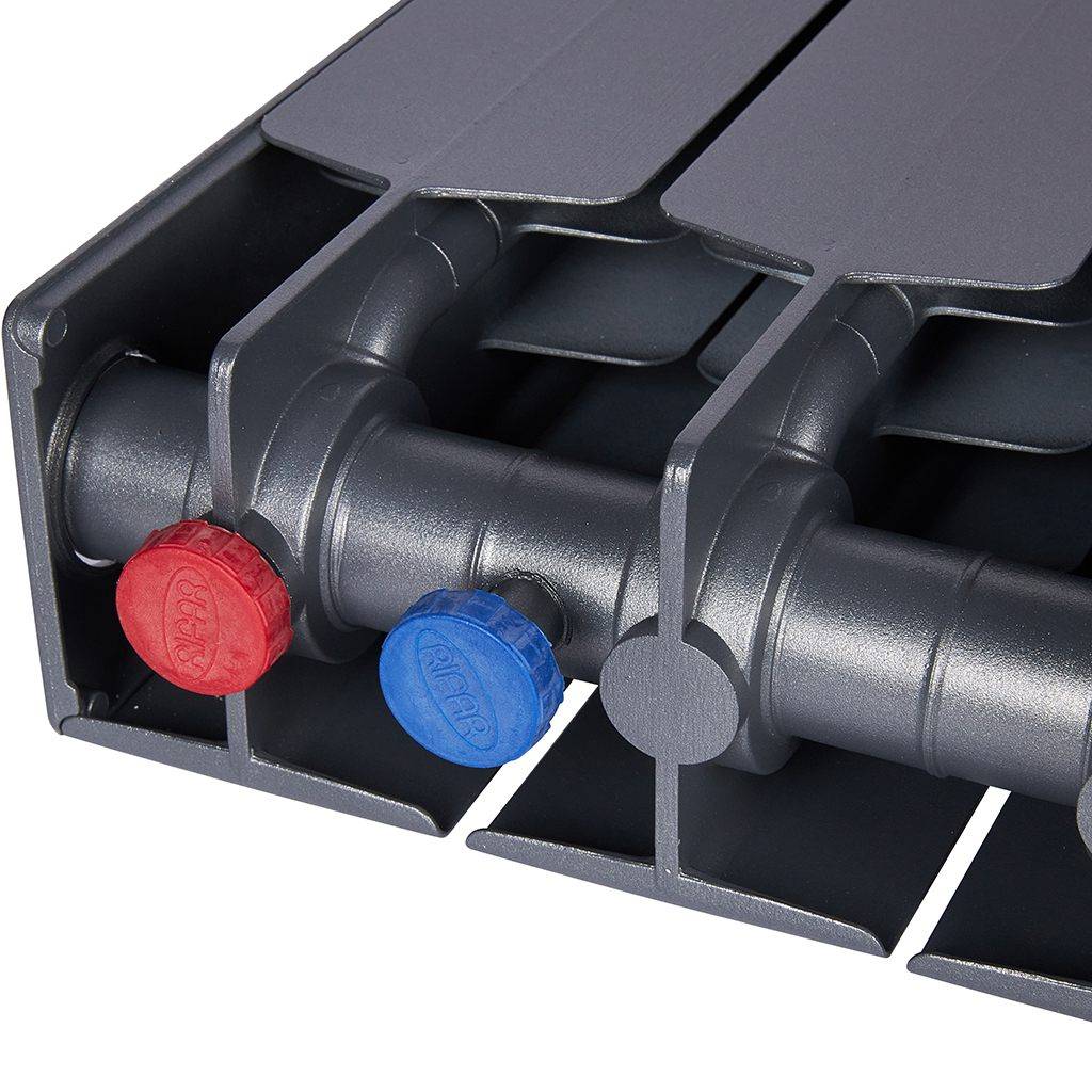 Радиатор биметаллический RIFAR SUPReMO VENTIL 500 SVR 6 секций нижнее правое подключение (Цвет ТИТАН), 4RS50.VR-6-TI