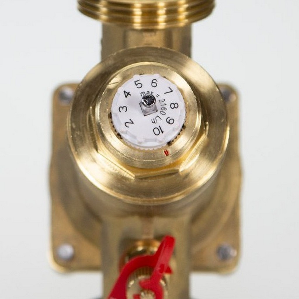 Комбинированный балансировочный клапан с ниппелями Ридан AQT-R DN15LF, 003Z1811R