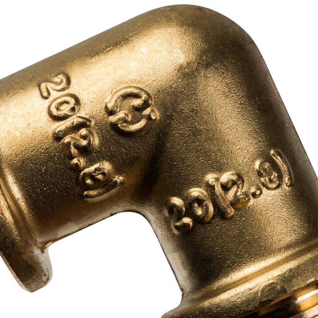 Угольник STOUT 90° 20 для труб из сшитого полиэтилена аксиальный, SFA-0007-000020