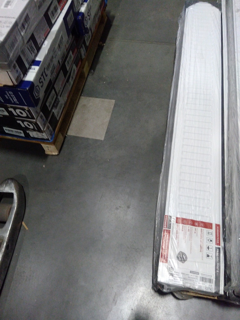 Уцененный товар (царапины, потертости): Стальной панельный радиатор ROMMER Ventil 22/200/1600 нижнее правое подключение, RRS-2020-222160