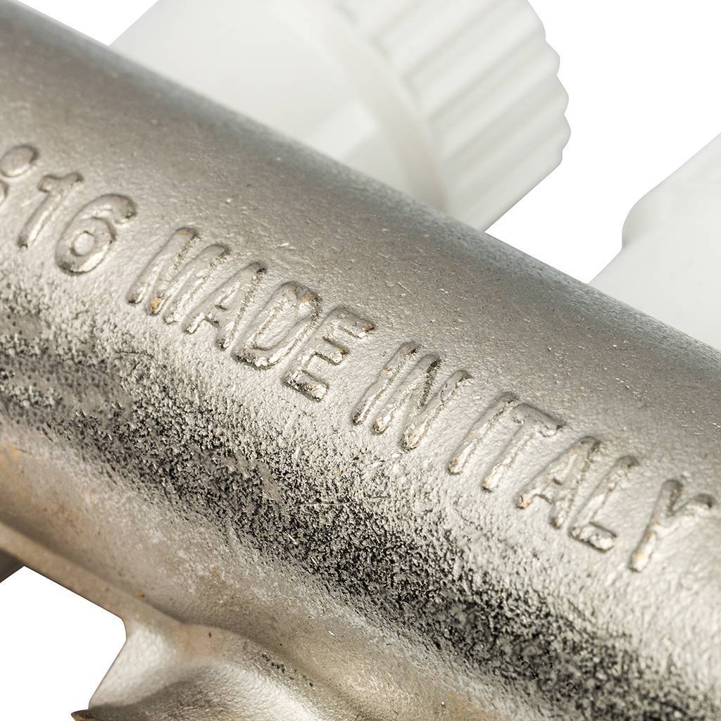 3-х ходовой коллектор LUXOR с перекрывающими кранами CP 453