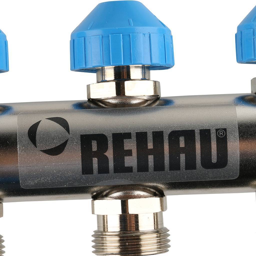 Распределительный коллектор РЕХАУ RAUTHERM S HKV на 7 контуров нерж .сталь (без шаровых кранов), 12180711001