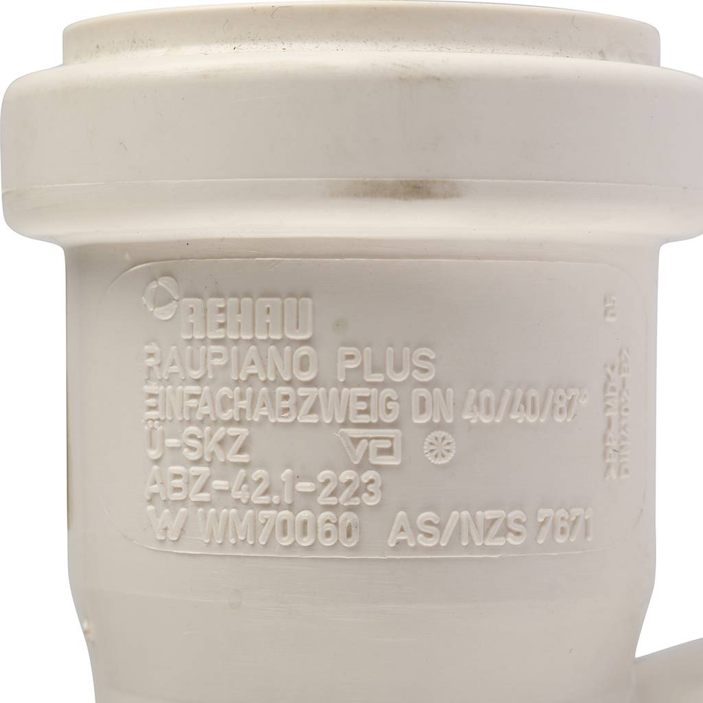 Тройник РЕХАУ RAUPIANO PLUS 40/40/87°, 11231141002