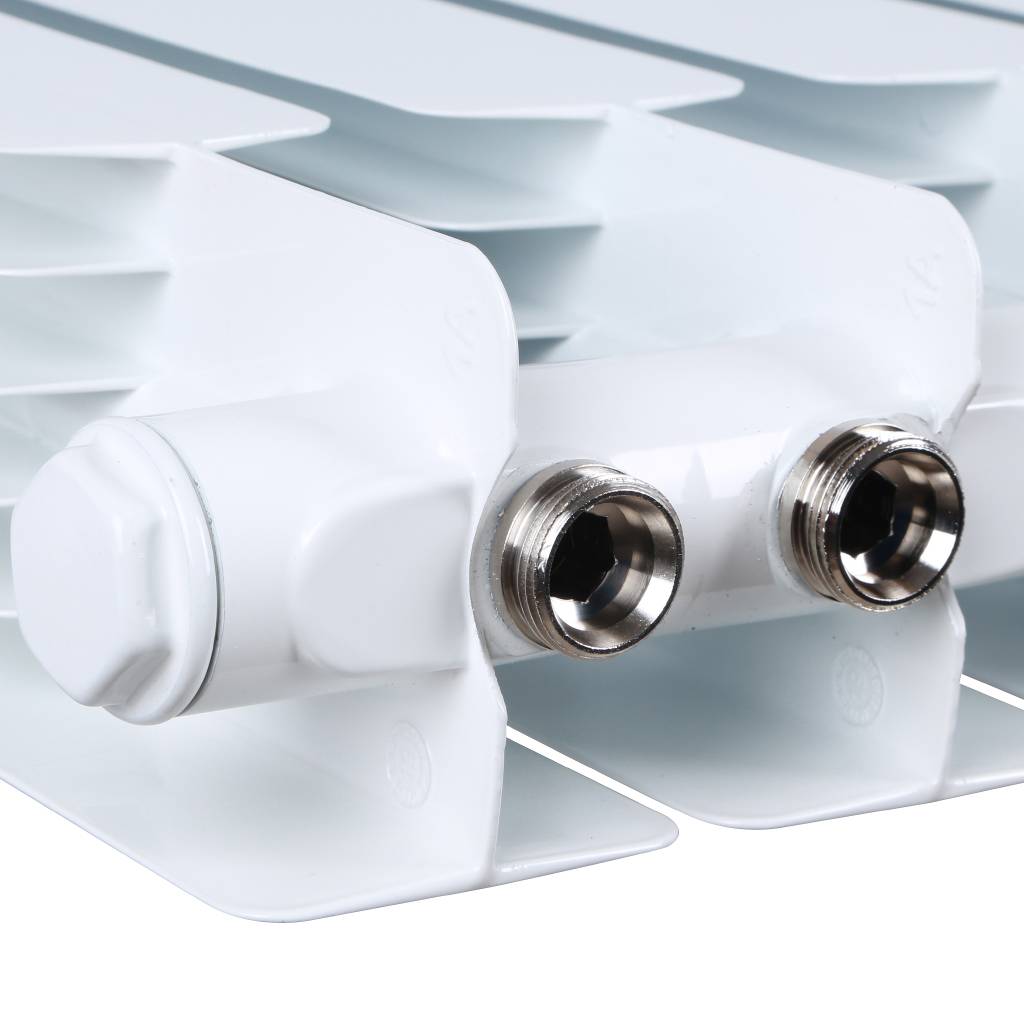 Радиатор биметаллический STOUT Space 500 14 секций нижнее правое подключение RAL9016, SRB-0320-050014