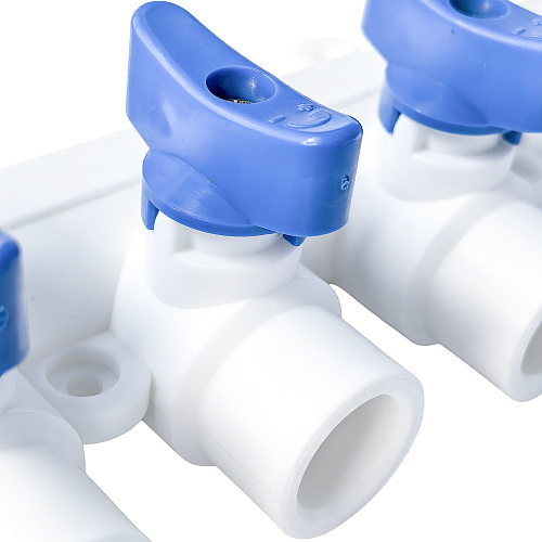 Коллектор с шаровым краном синий PPR 32х20/4,  белый, RTP