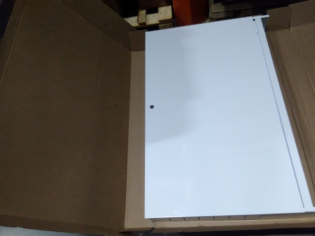 Уцененный товар (замятие): Шкаф распределительный наружный STOUT 13-16 выходов (ШРН-5) 651х120х1004