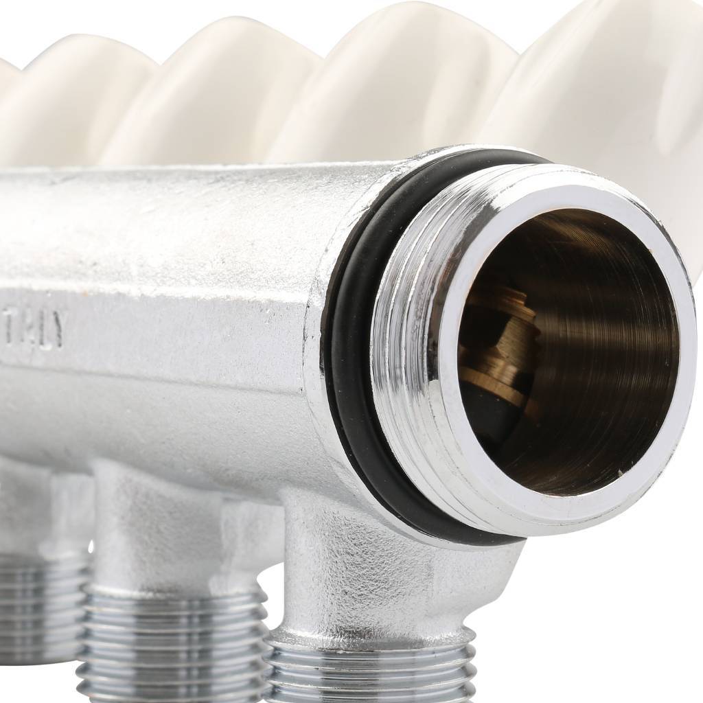 Коллектор с регулировочными вентилями TIEMME 1 х1/2 на 5 выхода (хром.)