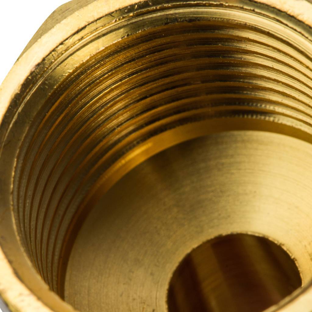 Переходник STOUT с внутренней резьбой 16xG 3/4 для труб из сшитого полиэтилена аксиальный