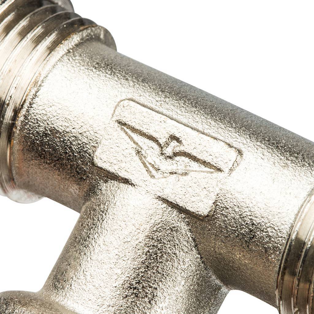 Тройник с внутр.резьбой Prandelli Multyrama (16х2,0х1/2) для металлопластиковых труб винтовой, 103.08.51.6